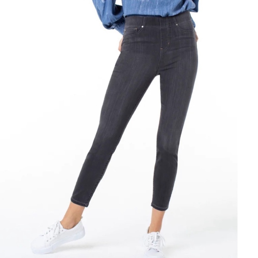 NWT Liverpool Chloe Pull On Skinny Jeans in Meteorite Grey